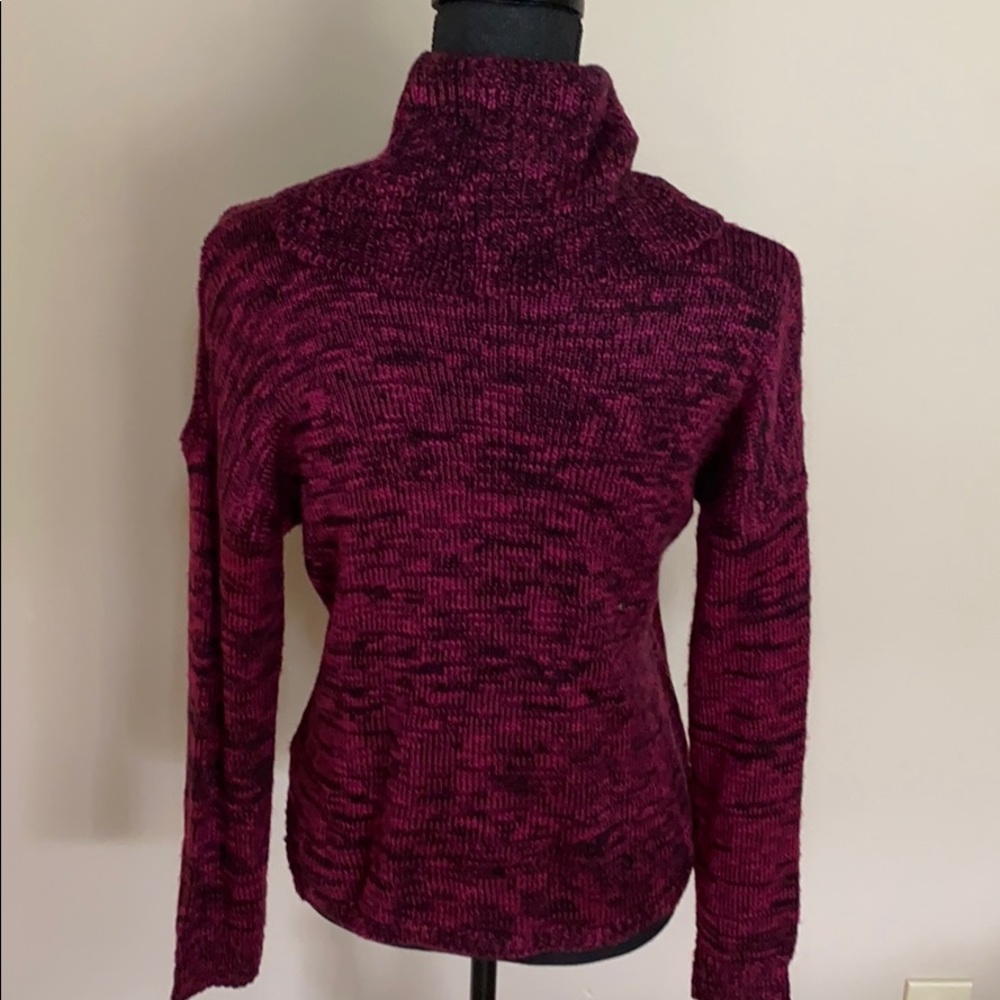 Pink Rose Sweater - Picture 4 of 6